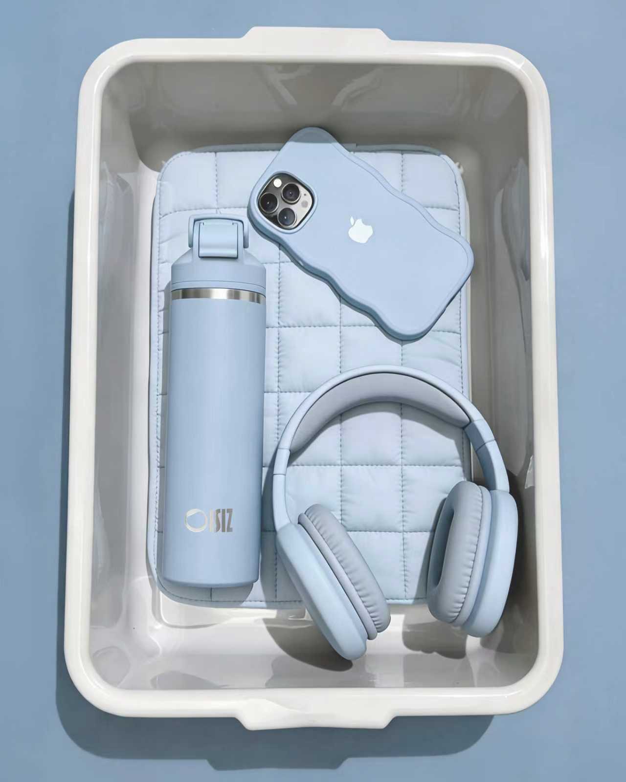 Why Your Water Bottle Is the One Travel Essential You Didn't Know You Needed